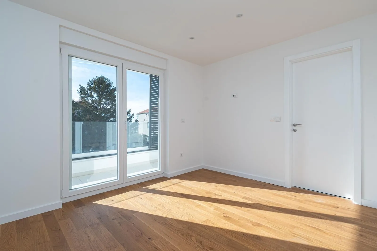 semi-detached building with sea view, tribunj, croatia - slika 16