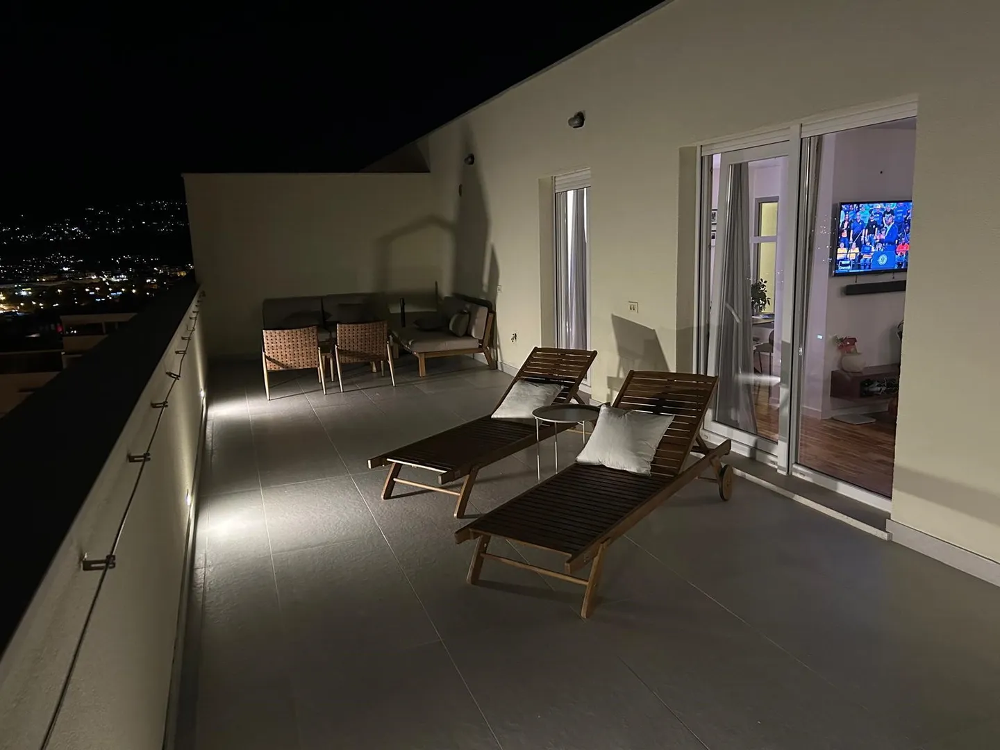 predivan penthouse na mejašima - prodaja - slika 29