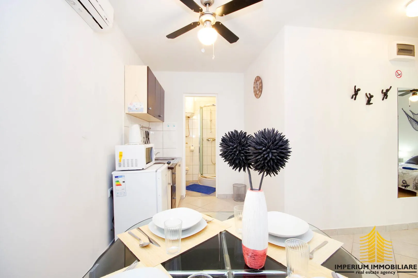 predivna apartmanska kuća, murter, betina - slika 11