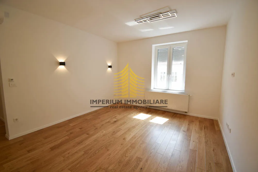 Poslovni prostor, Najam, Donji grad, 70m2, Ured, Parking - Zagreb