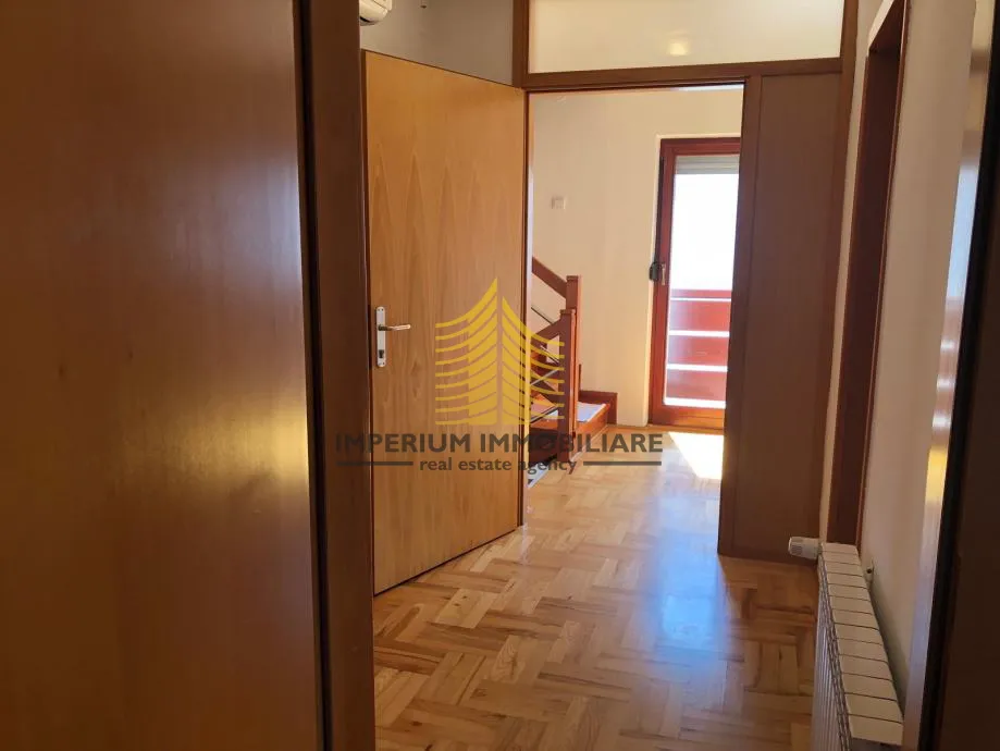 samobor - obiteljska kuća s 3 etaže - slika 14
