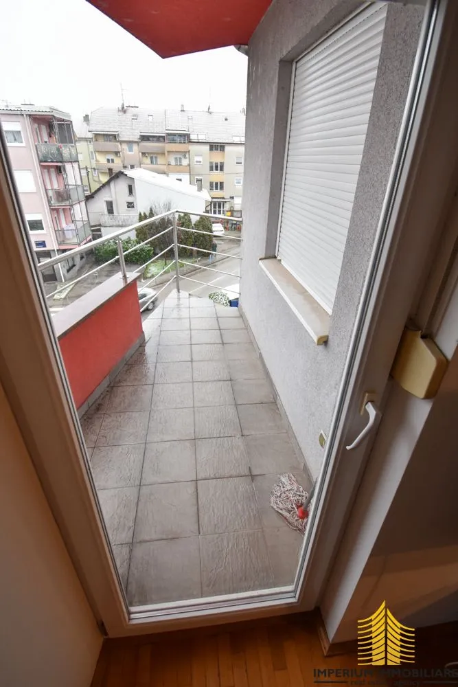 dvosobni stan s parkirnim mjestom u novogradnji! - slika 8