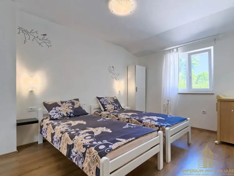luksuzna vila u istri, 215m2, bazen - slika 29