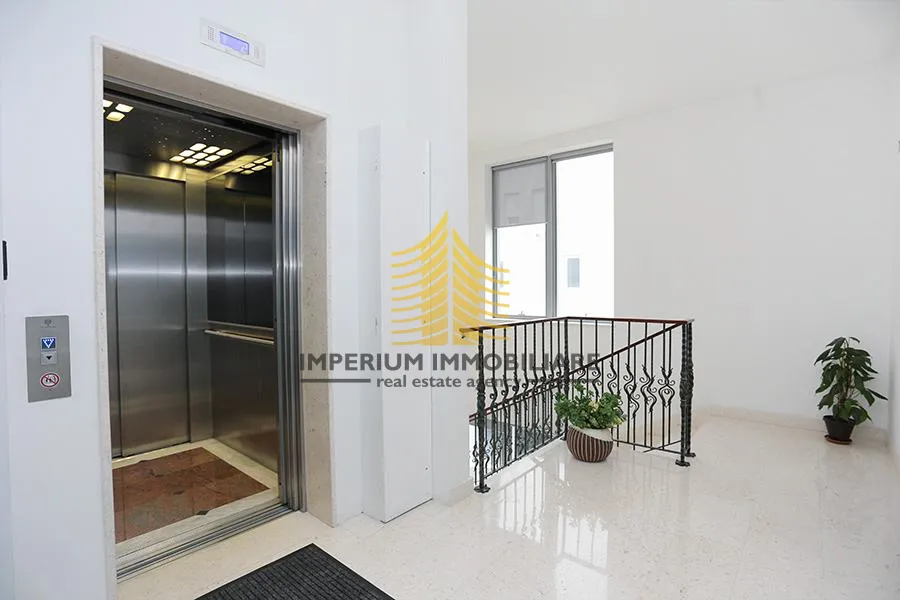 poslovni prostor, najam, split, 64m2, ured - slika 6