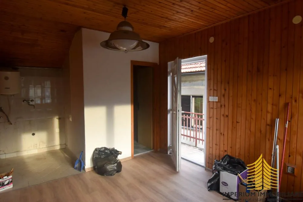 sesvete - kuća za radnike , max. 14 ljudi , iznajmljivanje - slika 9