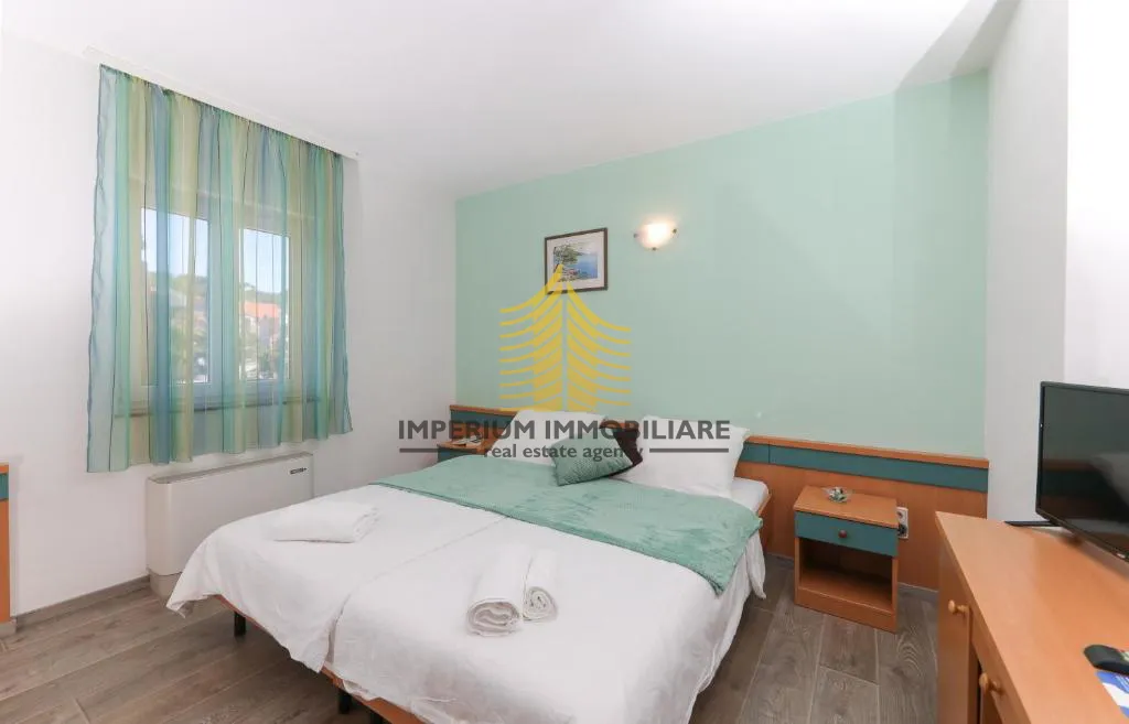 poslovni prostor, prodaja, supetar, 640m2, hotel - slika 3