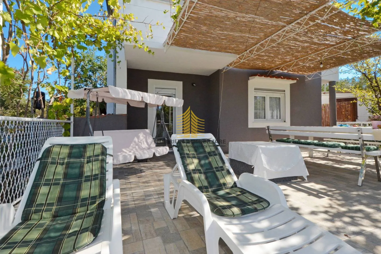 kuća, prodaja, drvenik mali, 130m2, samostojeća - slika 2