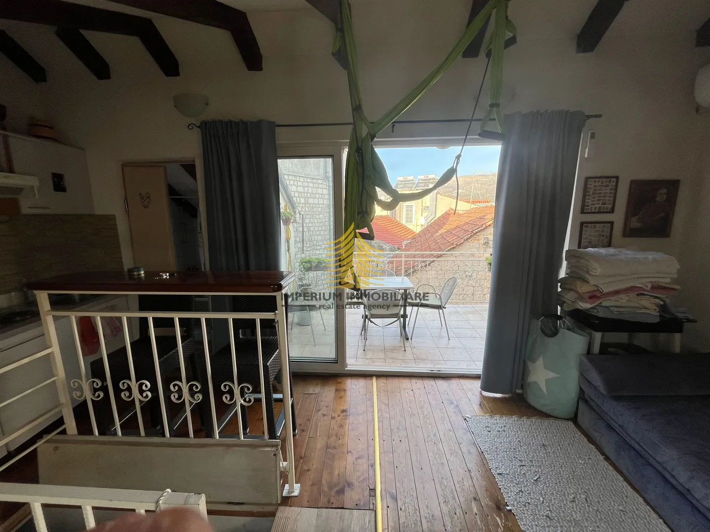 Kuća, Prodaja, Trogir, 163m2, U nizu