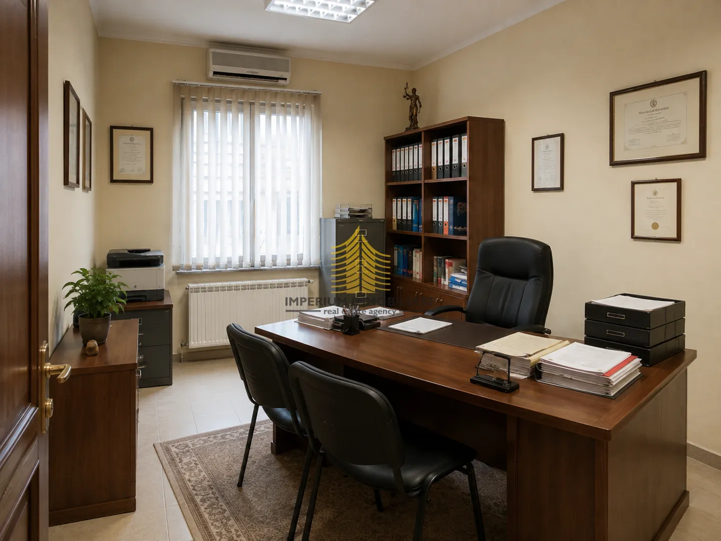 Poslovni prostor, Najam, Zadar, Poluotok (centar), 55m2, Ured