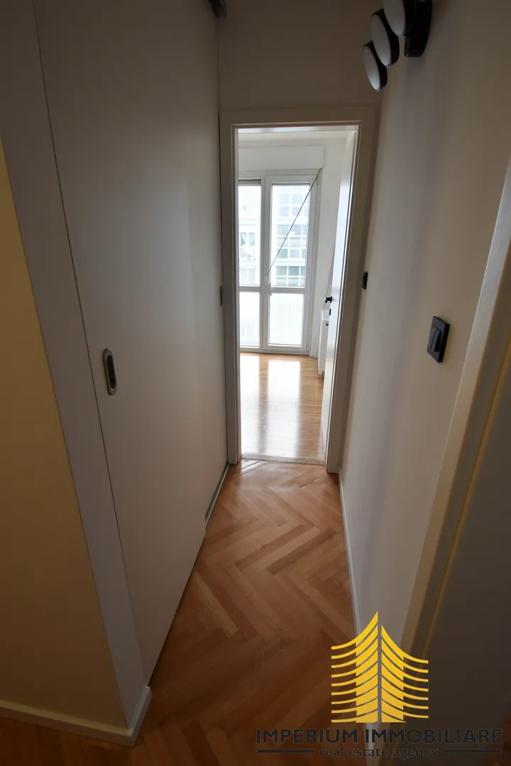 novouređen trosobni stan, voltino, 50m2 - slika 6