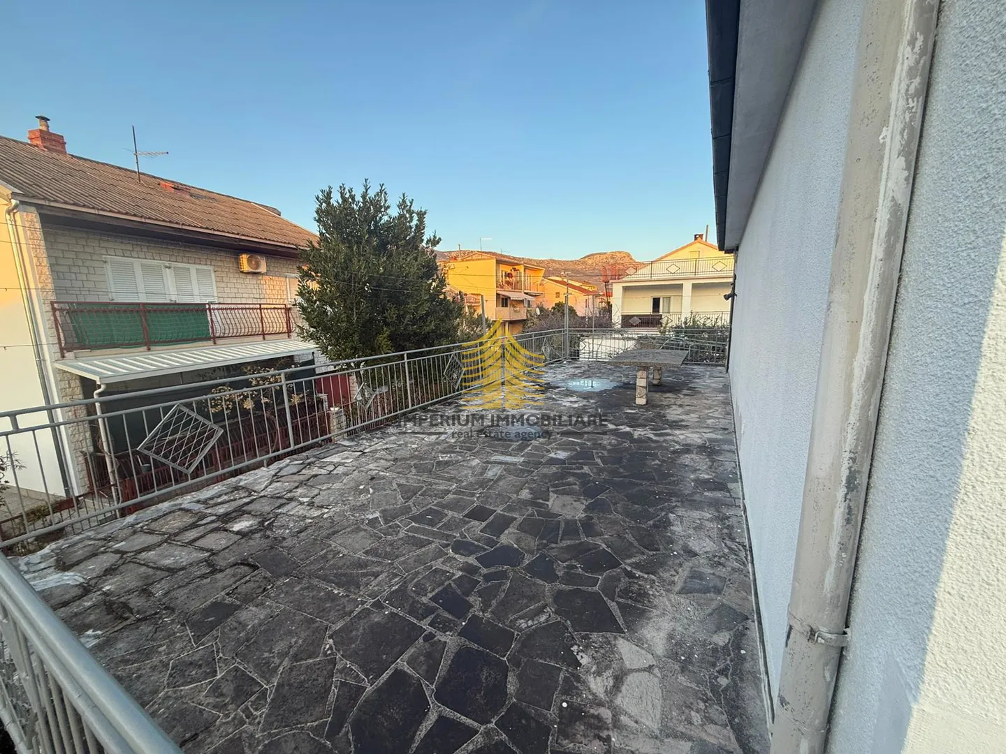 kuća, najam, kaštel novi, 226m2, samostojeća - slika 13