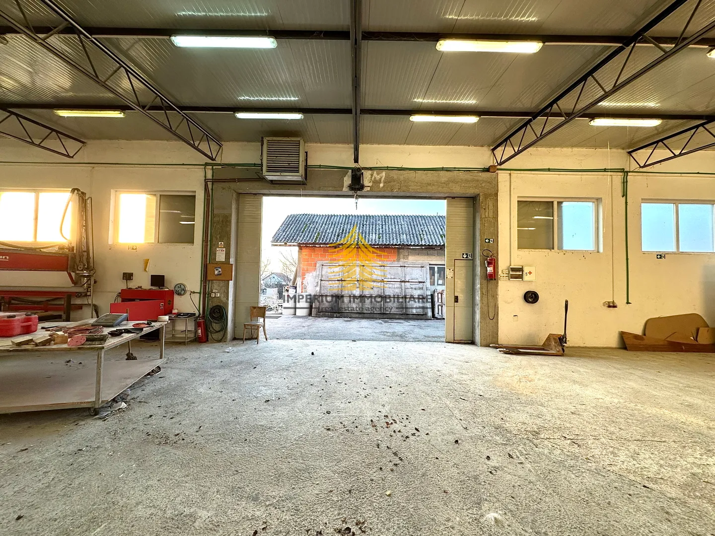 poslovni prostor, najam, bistra, gornja bistra, 200m2, radionica - slika 6