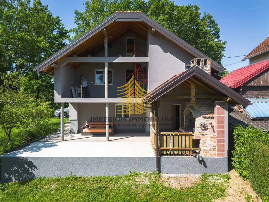 Kuća, Prodaja, Lasinja, 120m2, Samostojeća