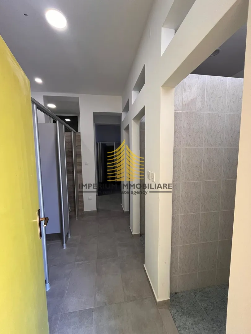 kuća, najam, kaštel sućurac, 4427m2, samostojeća - slika 9