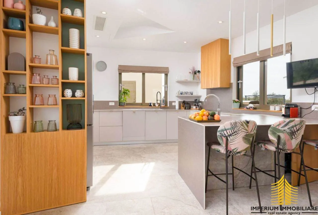 kuća prodaja smoković 275m2 (prodaja) - slika 21