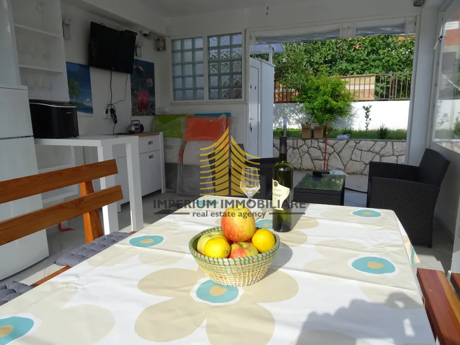 kuća, prodaja, rogoznica, 200m2, samostojeća - slika 21
