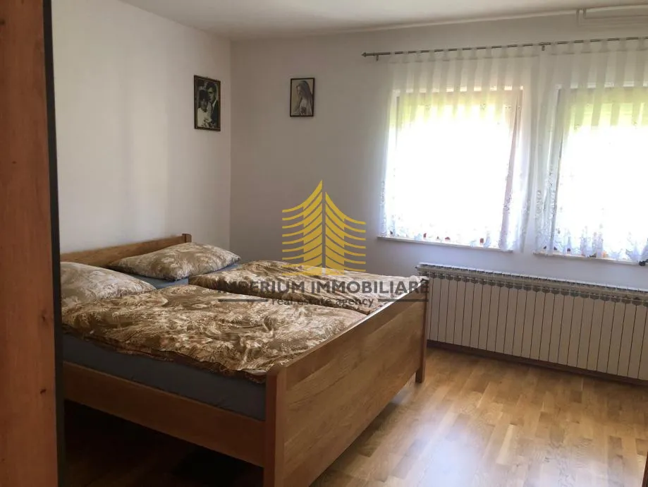 samobor - obiteljska kuća s 3 etaže - slika 8