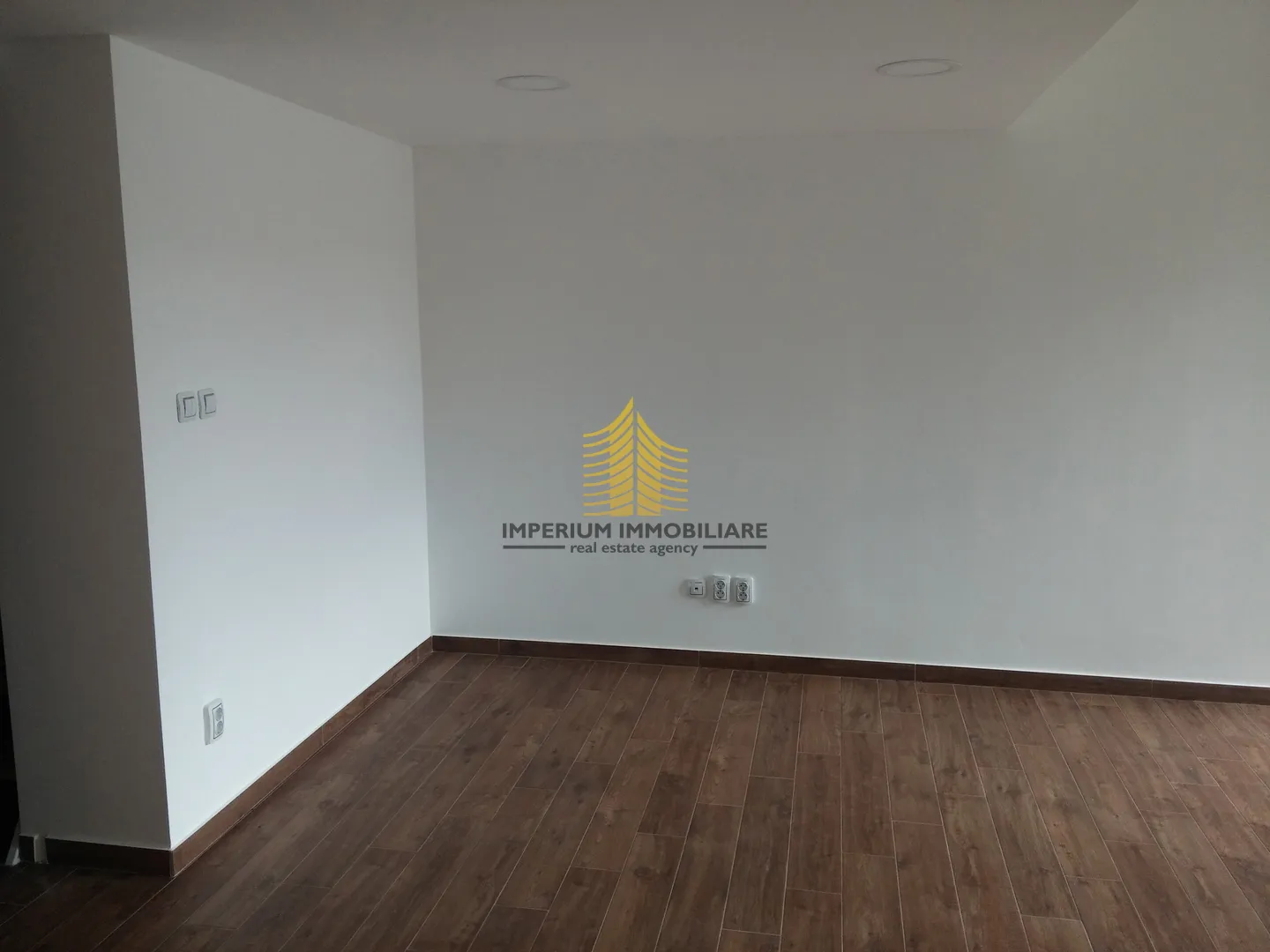 poslovni prostor, prodaja, donji grad, 55m2, novija gradnja - slika 7