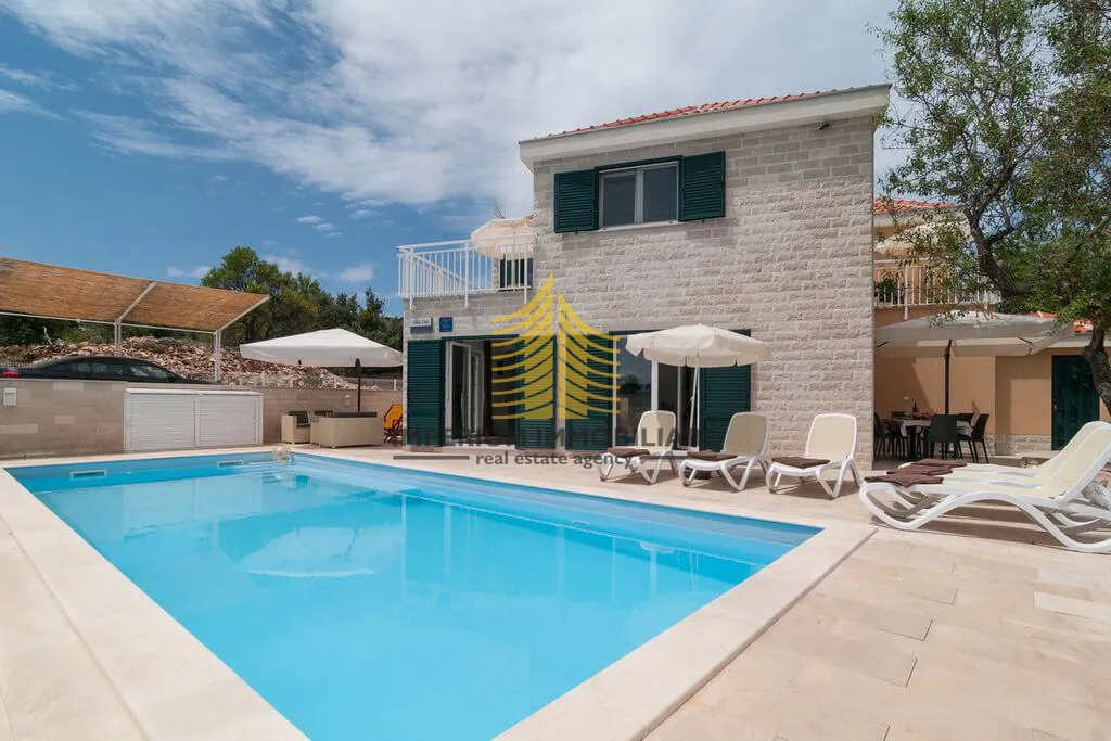 kuća, prodaja, škrip, 135m2, samostojeća - slika 2