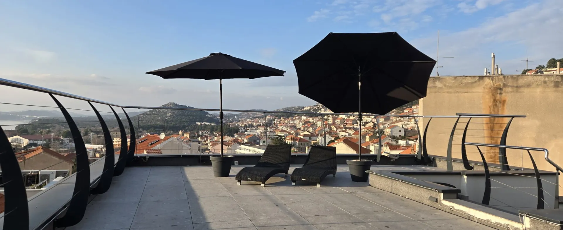 PENTHOUSE ŠIBENIK PRODAJA 128m2 ROOF TOP - PRILIKA
