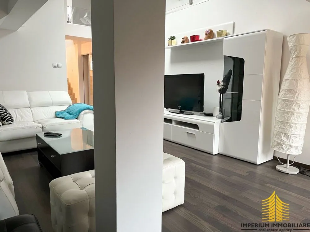 najam luksuznog dvoetažnog stana u centru grada – 150m² - slika 2