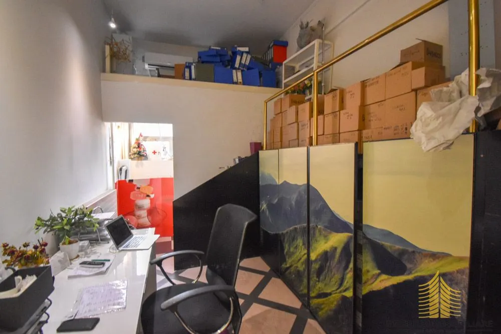 Poslovni prostor - lokal: Zagreb (Kvatrić), 41 m2