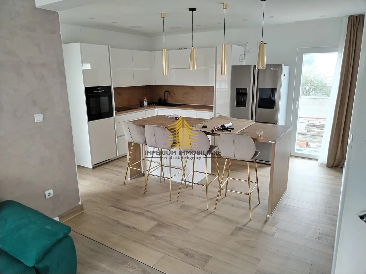 kuća, prodaja, kaštel kambelovac, 180m2, samostojeća - slika 4