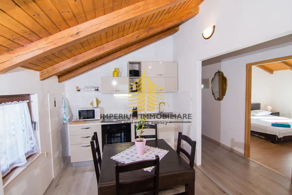 kuća, prodaja, drvenik mali, 130m2, samostojeća - slika 9