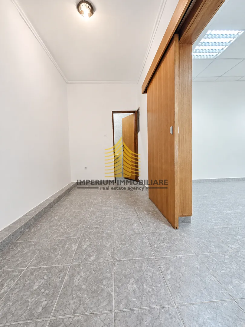 poslovni prostor, najam, sesvete, 42.5m2 - slika 3