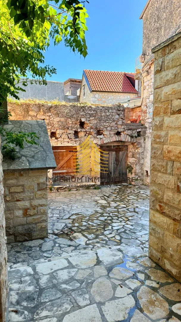 kuća, prodaja, vodice, 135m2, samostojeća - slika 11