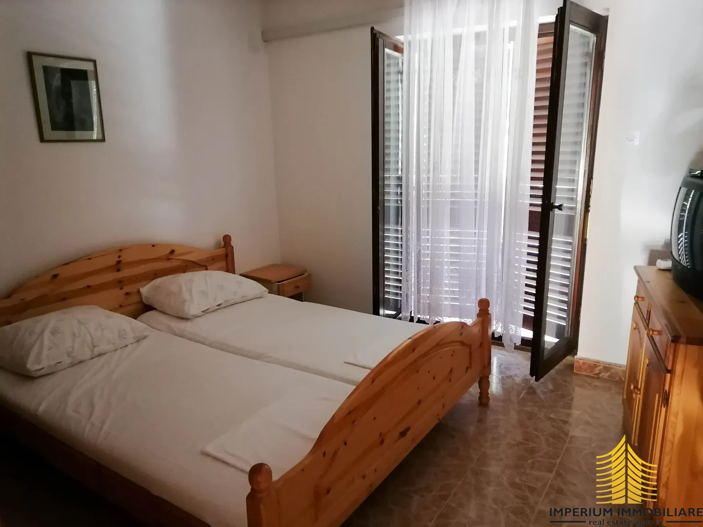prilika - kuca na braču u neposrednoj blizini plaže - slika 21