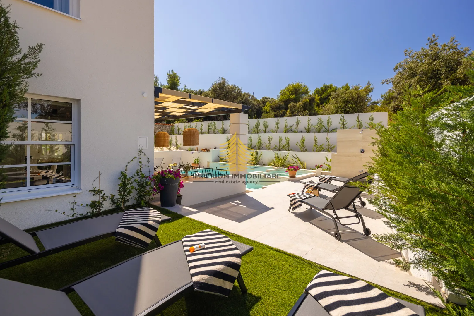 kuća, prodaja, rogoznica, ražanj, 407.32m2, vila - slika 8