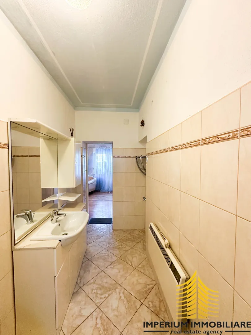 prekrasan stan s potkrovljem u kaštel sućurcu, uz more - slika 20