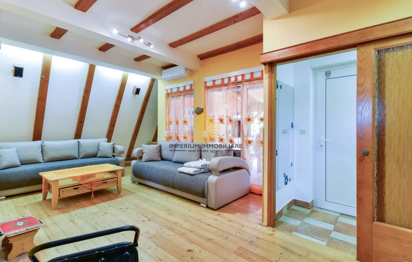 kuća, prodaja, gračac, 210m2, samostojeća - slika 24