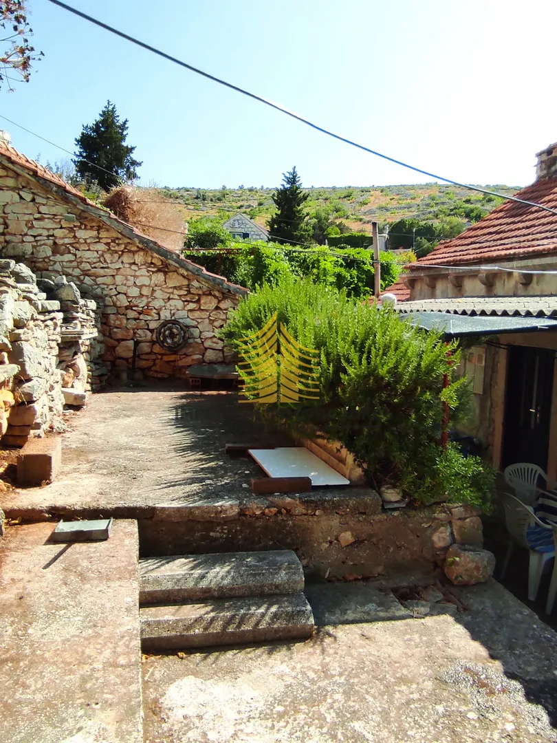 kuća, prodaja, milna, bobovišća, 90m2, samostojeća - slika 3