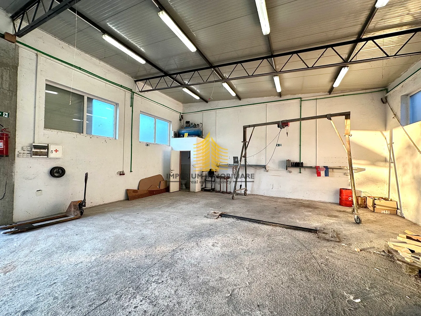 poslovni prostor, najam, bistra, gornja bistra, 200m2, radionica - slika 5