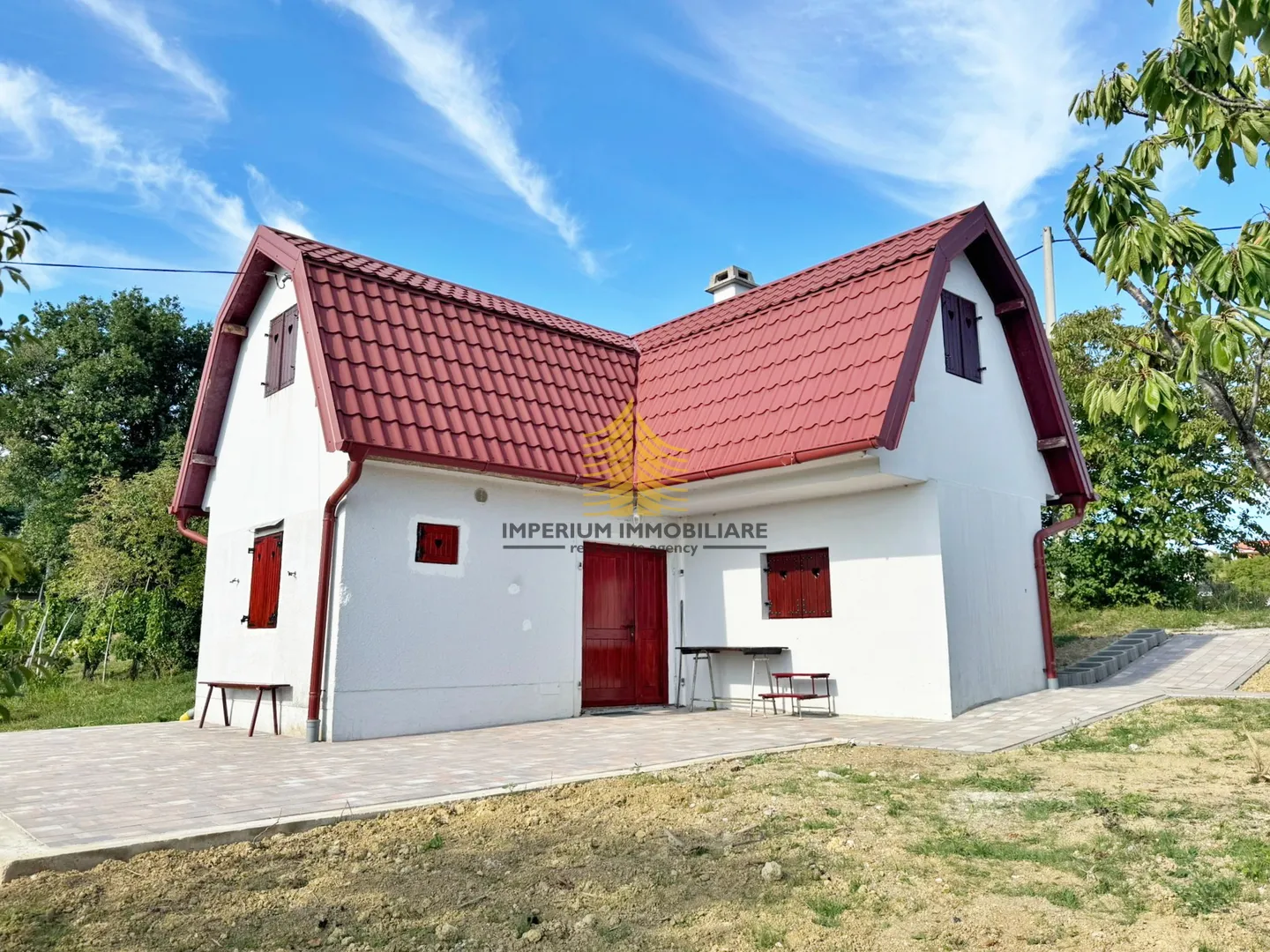Nekretnine za odmor, Prodaja, Jastrebarsko, Vlaškovec, 70m2, Vikendica - Orešje Okićko, Jastrebarsko