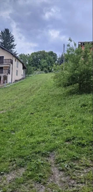 Gornja Dubrava(Branovec) :Građevinsko zemljište 1000 m2 - Zagreb