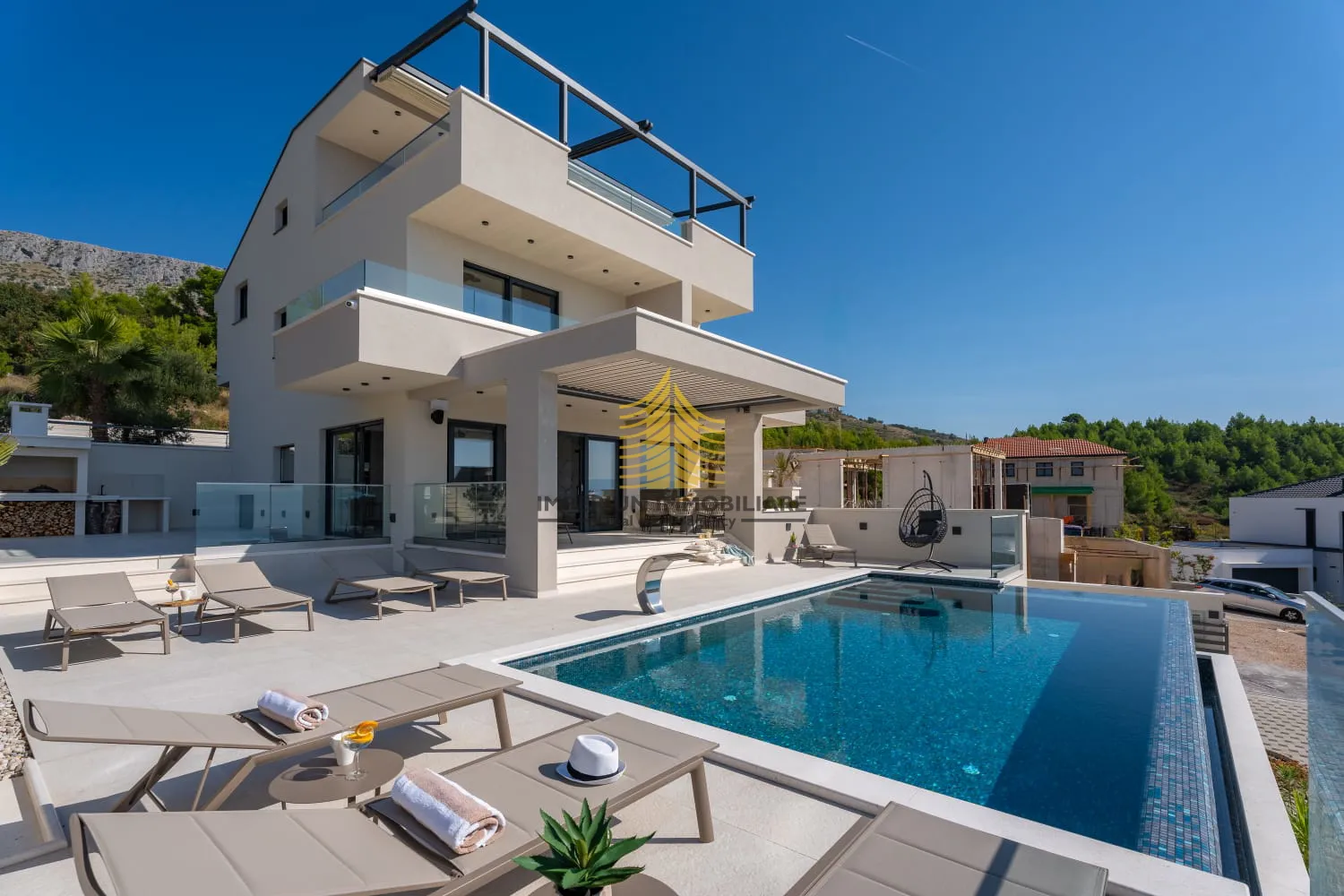 kuća, prodaja, podstrana, 300m2, vila - slika 19