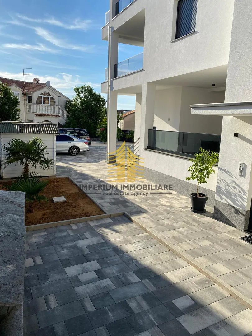 Kuća, Prodaja, Vodice, Srima, 400m2, Vila - Srima, Vodice