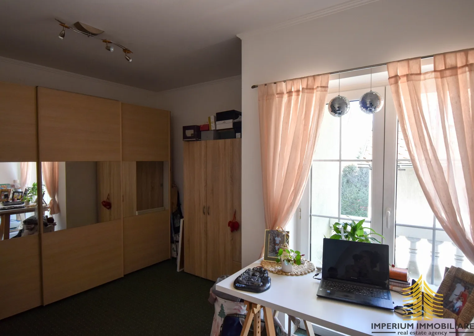 granešina: luksuzna kuća + 3 poslovna prostora = 4115m2 ; prodaja - slika 16