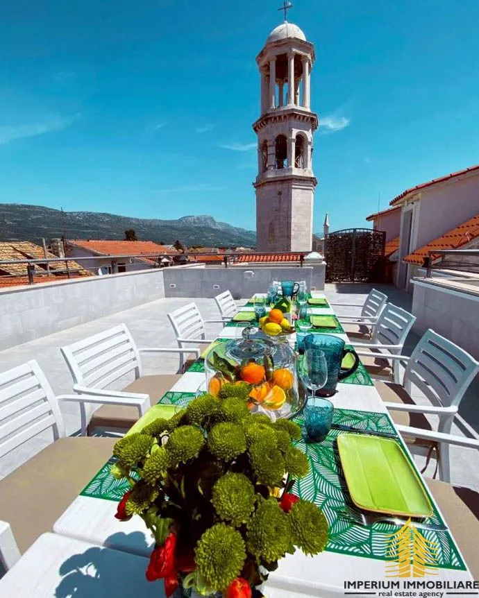predivan novouređen hotel - kaštela - slika 6