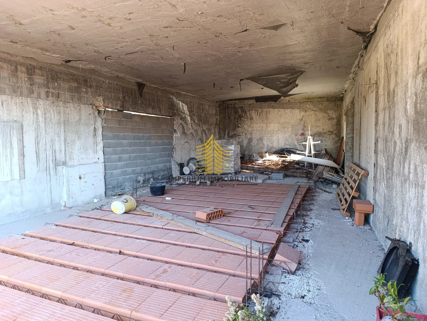 poslovni prostor, prodaja, kaštel sućurac, 100m2, skladište - slika 3