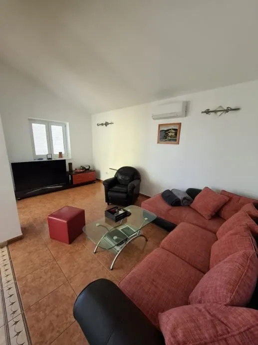 stan, 3-soban, novigrad, 80 m2 + parking, prilika! - slika 6
