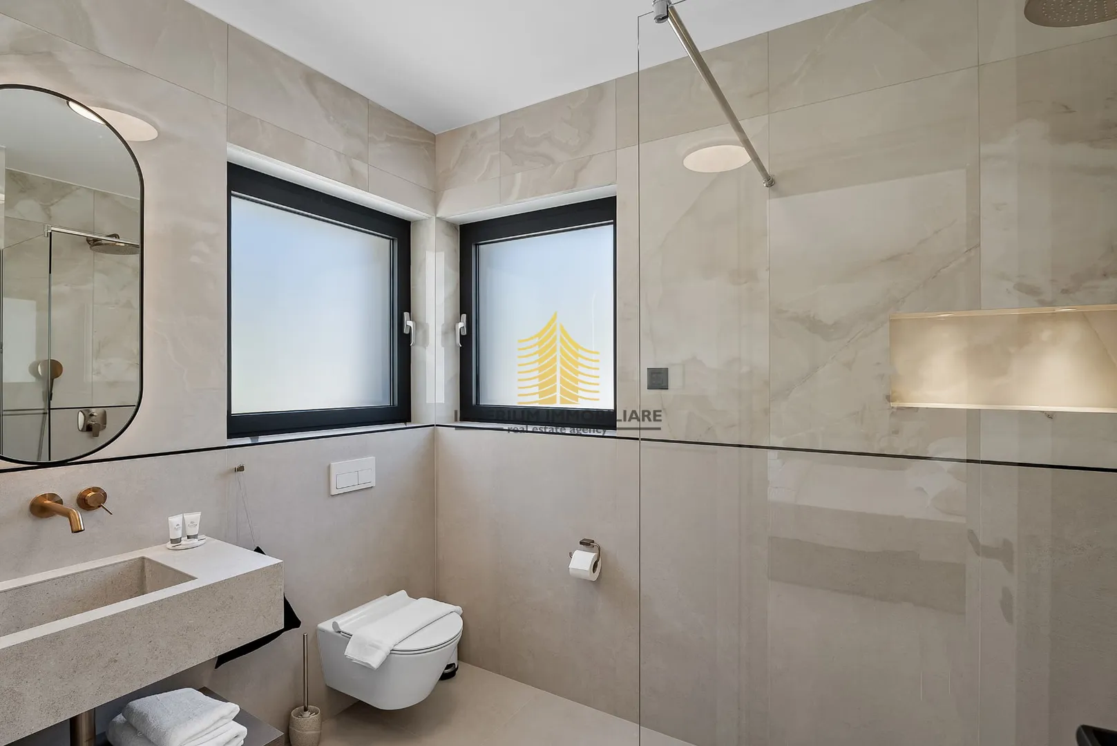 kuća, prodaja, podstrana, 300m2, vila - slika 24