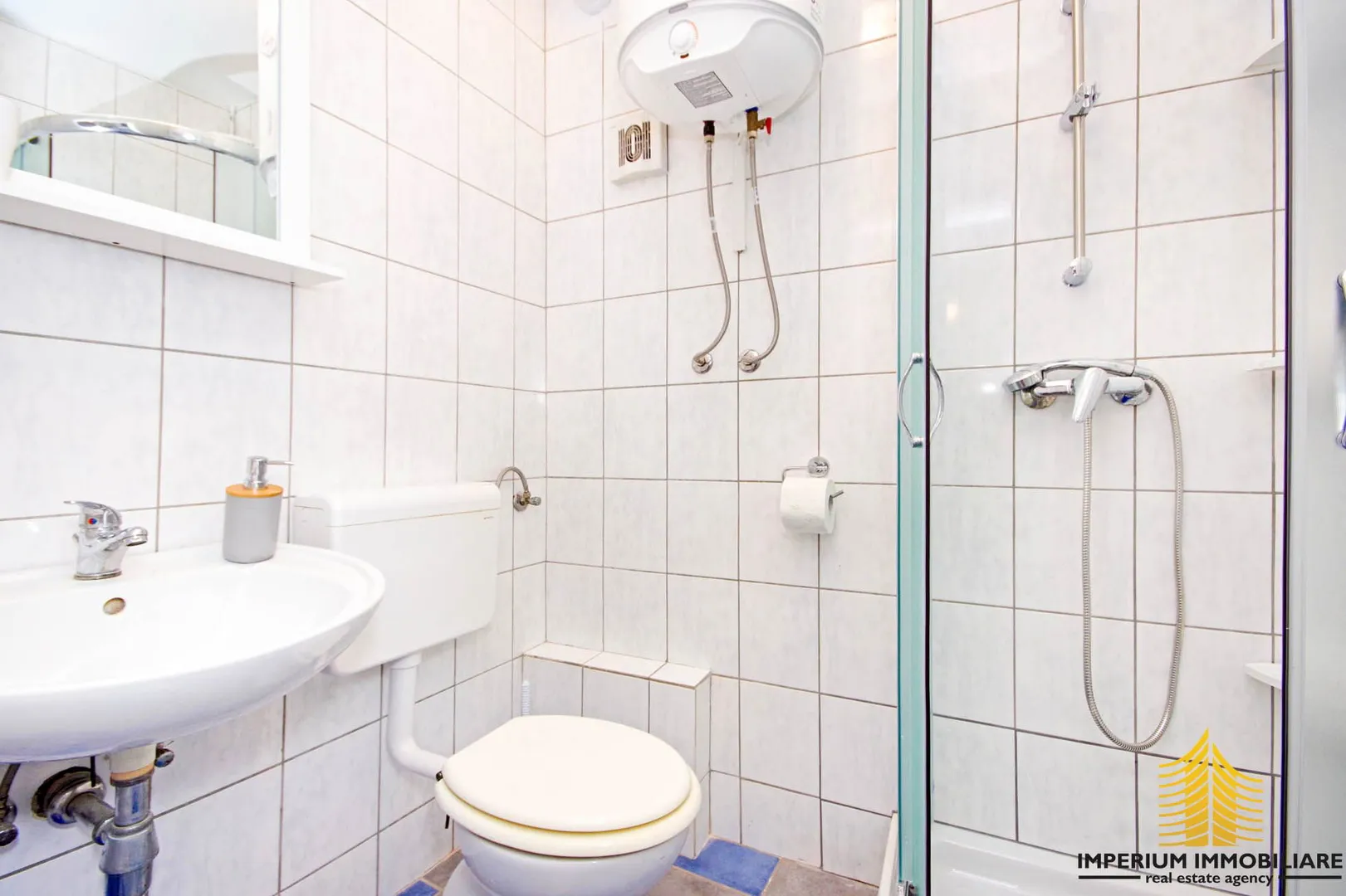 predivna apartmanska kuća, murter, betina - slika 7
