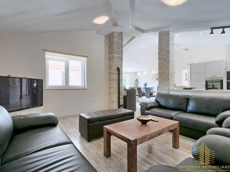 Luksuzna vila u Istri, 215m2, bazen - Snašići, Sveta Nedelja