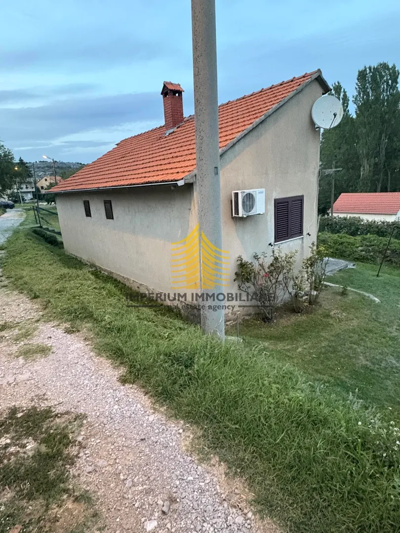 Kuća, Prodaja, Sinj, Glavice, 83m2, Samostojeća - Glavice, Sinj