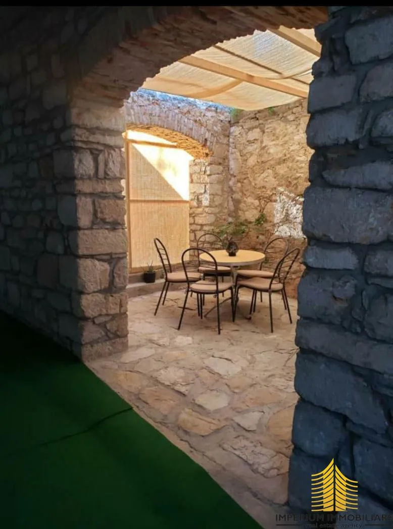 nekretnine za odmor, prodaja, preko, 300m2, apartman - slika 7