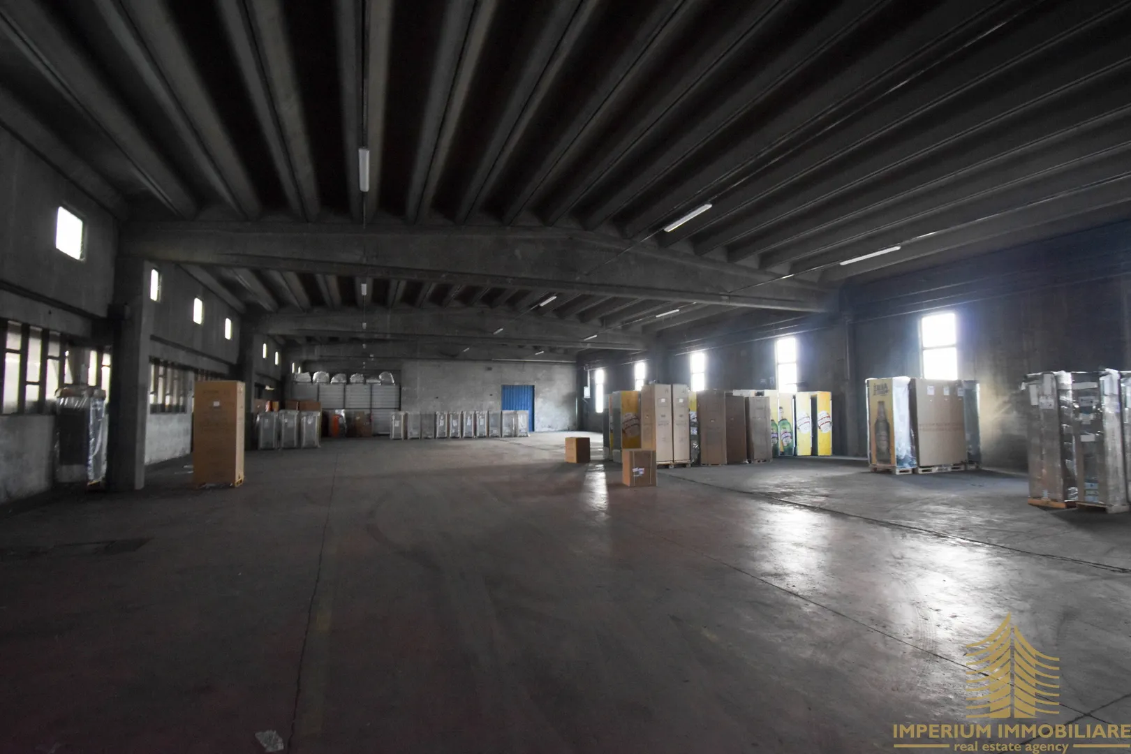 zaprešić: poslovni prostor; 1380m2 hala + uredi - slika 2